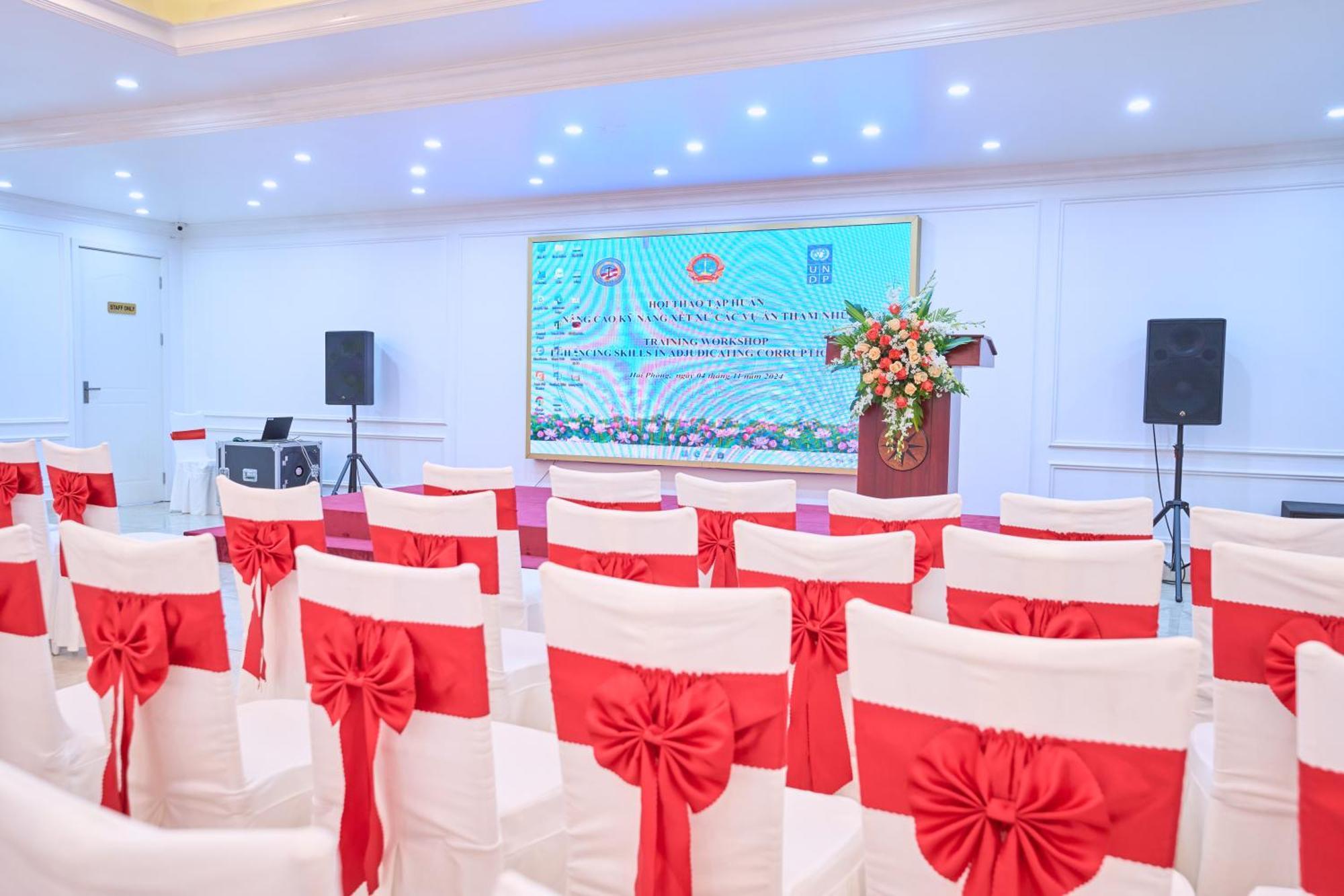 Le Haute Hotel Hai Phong Kültér fotó